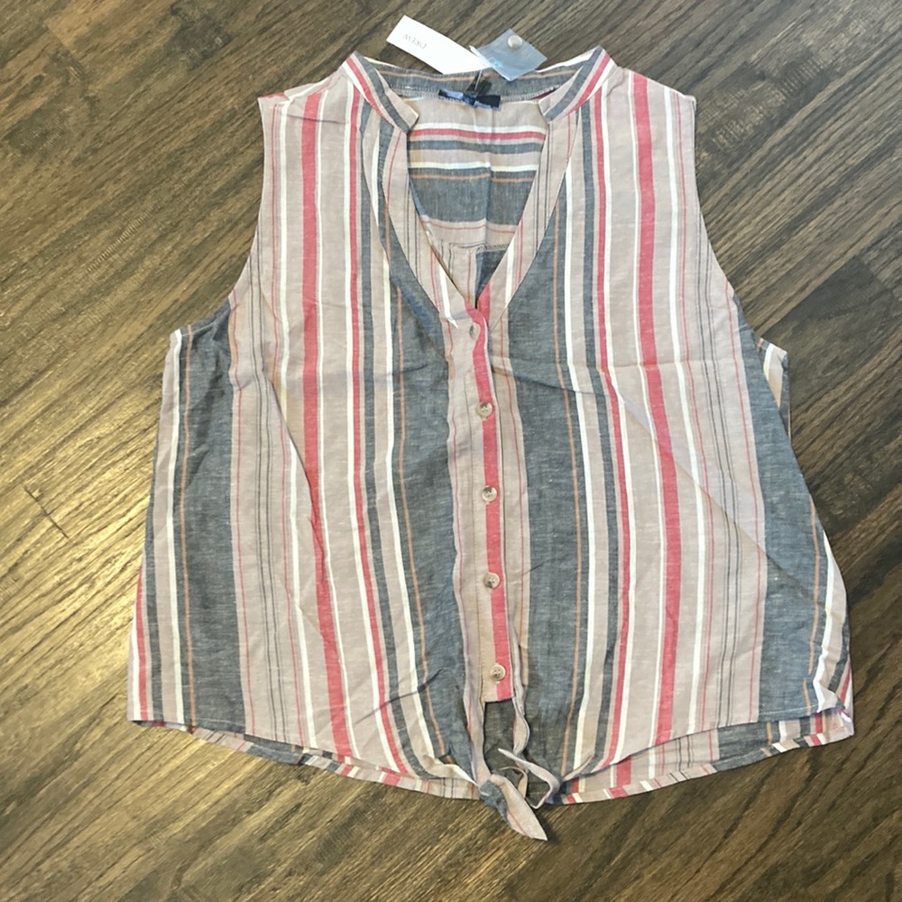 Drew button up top